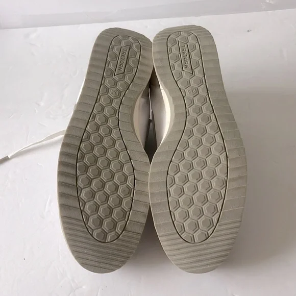 Tretorn Rawlins 2.0 White and Gray Sneakers Vintage Inspired Shoes Size 9.5 NEW - Picture 7 of 7